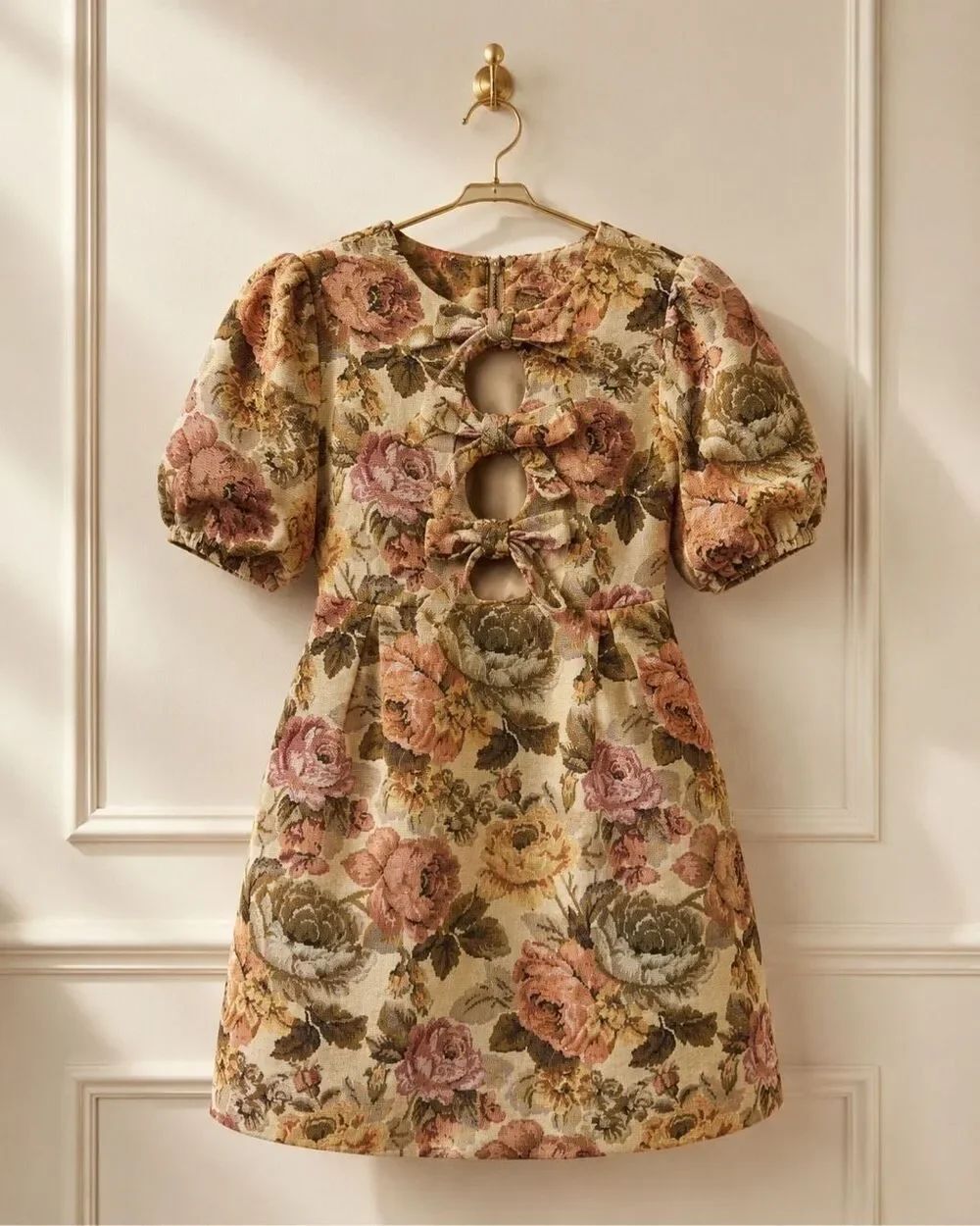 NWOT Jacqui the Label floral tapestry babydoll mini dress, $158 Sz XS